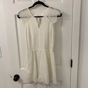 Express Ivory Eyelet Romper Size 6
